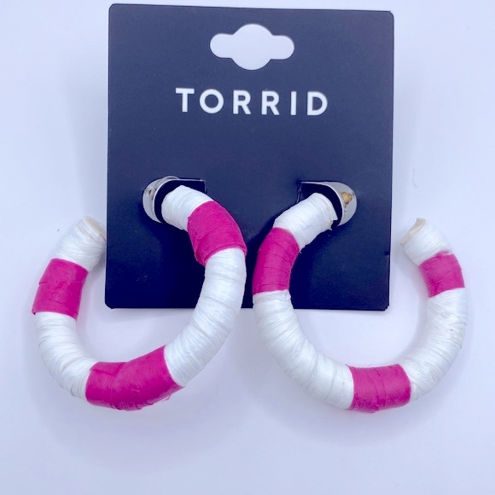 Torrid Raffia Hoop Earrings NWT